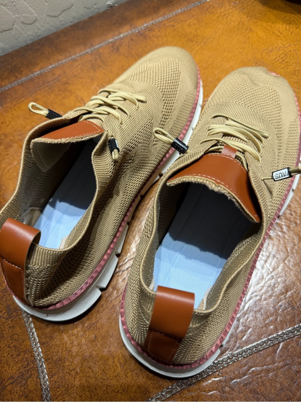 Men's Casual Knit Sneakers in Tan